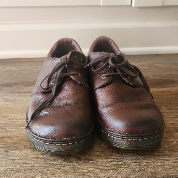 Dr. Martens Hazeldon Brown Tumbled Leather Oxfords Men\'s 10